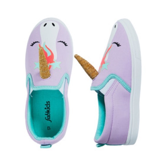Fabkids | 🦄Unicorn Slip On Sneaker Size 7 Toddle